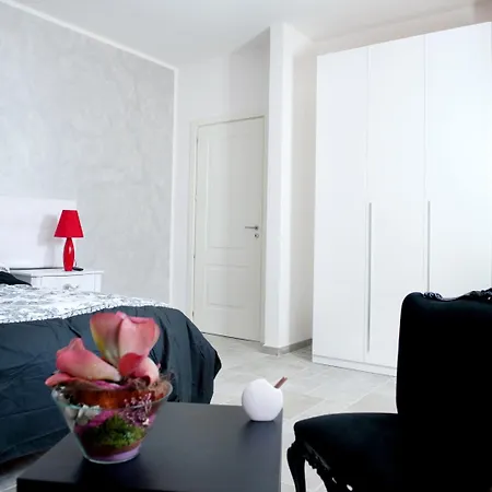 La Selva Incantata - Con Piscina E Giardino Privato فندق مبيت وإفطار