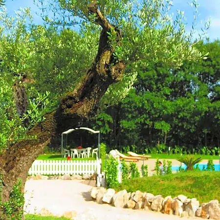 La Selva Incantata Bed & Breakfast 3*