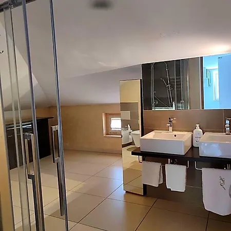 Bed & Breakfast La Selva Incantata - Con Piscina E Giardino Privato 3*
